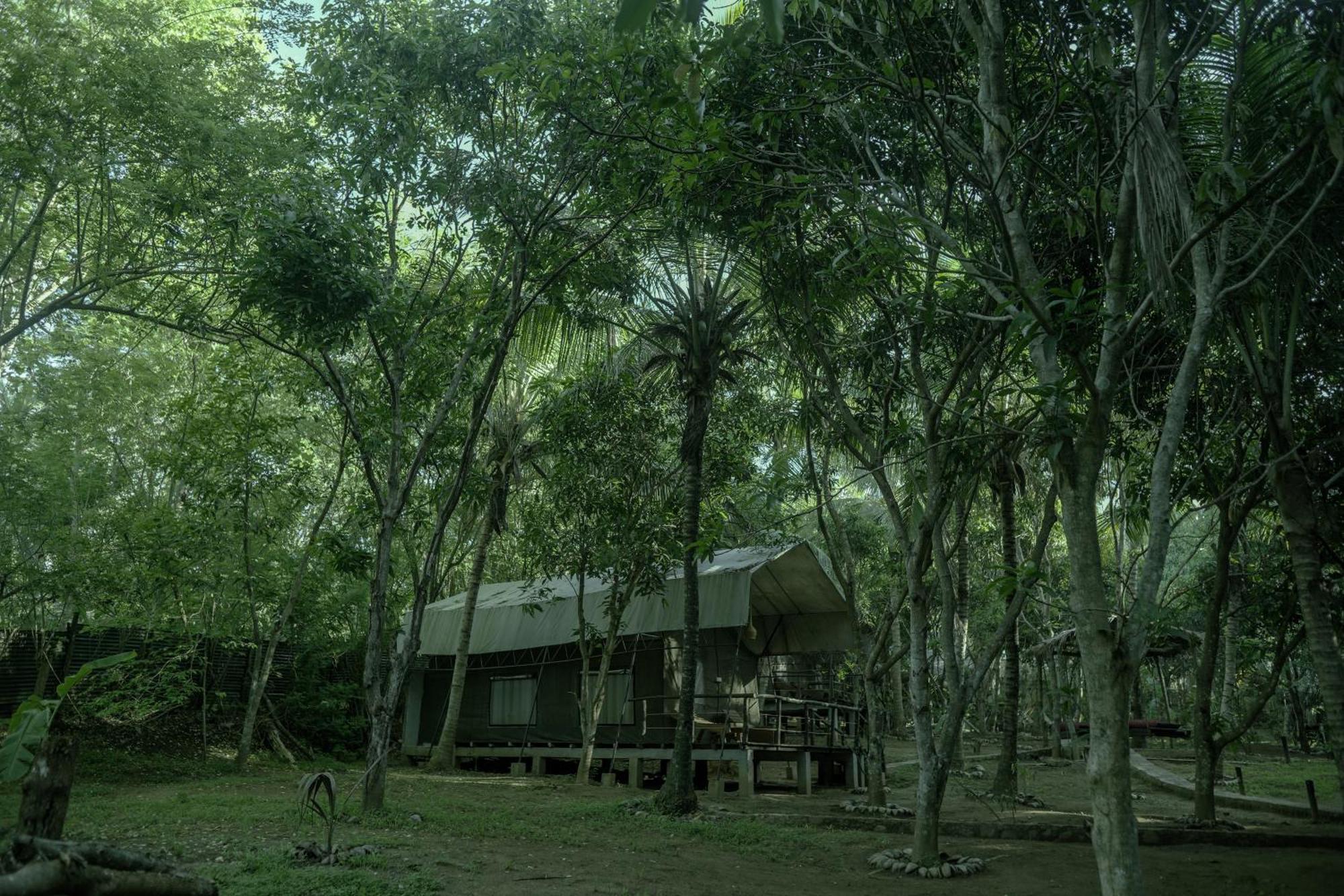 River Glamping By Gaga Bees Udawalawe Eksteriør bilde