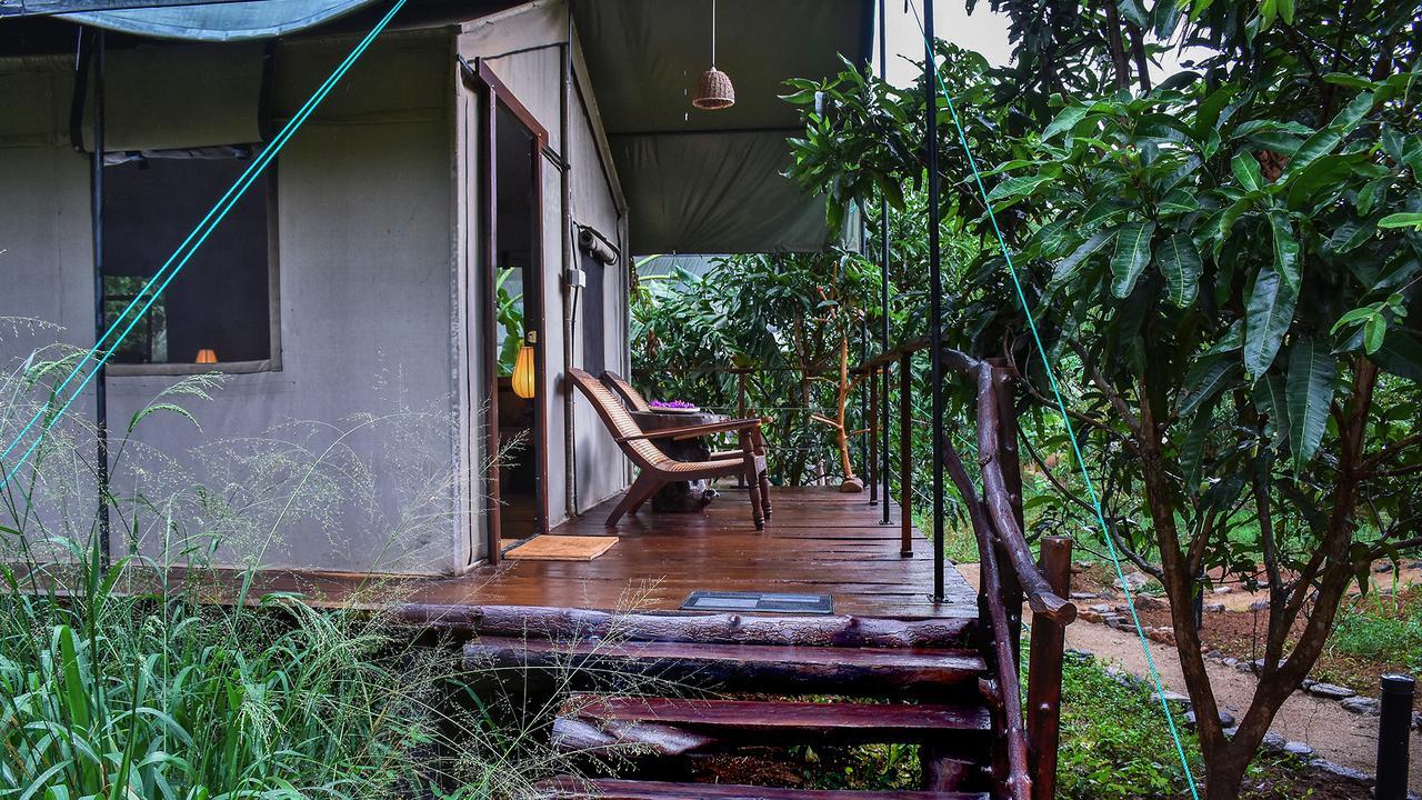 River Glamping By Gaga Bees Udawalawe Eksteriør bilde